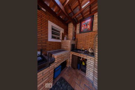 Casa à venda com 195m², 3 quartos e 3 vagas Casa à venda com 195m², 3 quartos e 3 vagasChurrasqueira