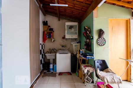 Apartamento à venda com 140m², 2 quartos e 2 vagasÁrea de serviço