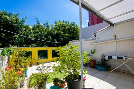 Apartamento à venda com 140m², 2 quartos e 2 vagasCobertura