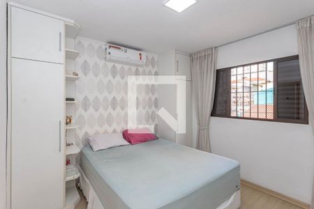 Casa à venda com 260m², 4 quartos e 2 vagasQuarto