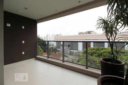 Varanda de apartamento à venda com 1 quarto, 64m² em Indianópolis, São Paulo