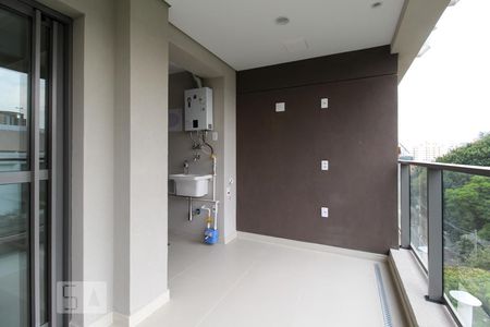 Varanda de apartamento à venda com 1 quarto, 64m² em Indianópolis, São Paulo
