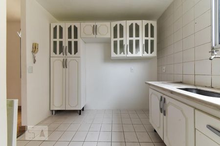 Apartamento à venda com 48m², 2 quartos e 1 vagaCozinha
