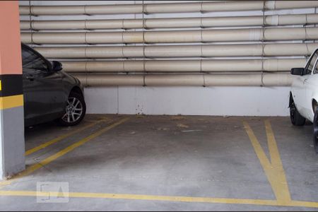 Apartamento à venda com 60m², 2 quartos e 1 vaga Apartamento à venda com 60m², 2 quartos e 1 vagaGaragem