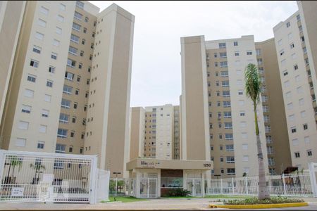 Apartamento à venda com 60m², 2 quartos e 1 vaga Apartamento à venda com 60m², 2 quartos e 1 vagaFachada