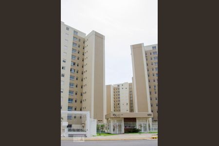 Apartamento à venda com 60m², 2 quartos e 1 vaga Apartamento à venda com 60m², 2 quartos e 1 vagaFachada