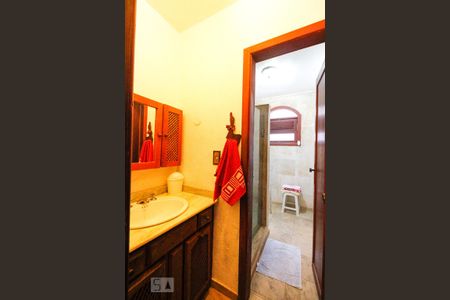 Casa à venda com 512m², 8 quartos e 3 vagas Casa à venda com 512m², 8 quartos e 3 vagasBanheiro