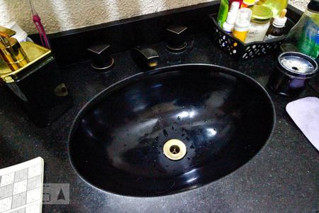 Casa à venda com 512m², 8 quartos e 3 vagas Casa à venda com 512m², 8 quartos e 3 vagasBanheiro da Suíte 1