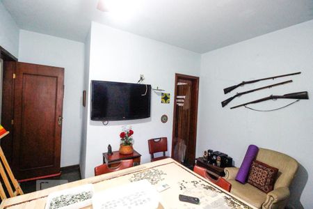 Casa à venda com 512m², 8 quartos e 3 vagas Casa à venda com 512m², 8 quartos e 3 vagasQuarto 3