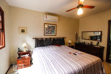 Casa à venda com 512m², 8 quartos e 3 vagas Casa à venda com 512m², 8 quartos e 3 vagasSuíte 1