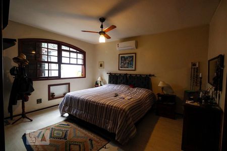 Casa à venda com 512m², 8 quartos e 3 vagas Casa à venda com 512m², 8 quartos e 3 vagasSuíte 1