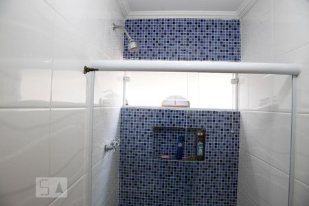 Casa à venda com 250m², 3 quartos e 3 vagasBanheiro da Suíte 2