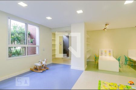 Apartamento à venda com 95m², 2 quartos e 2 vagas Apartamento à venda com 95m², 2 quartos e 2 vagasÁrea comum - Brinquedoteca