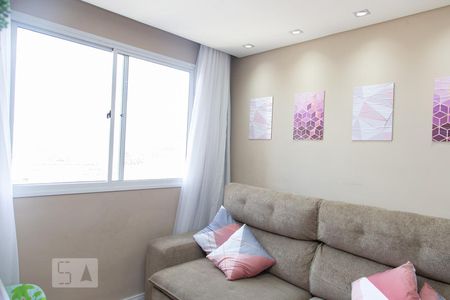 Sala de apartamento à venda com 2 quartos, 42m² em Itaquera, São Paulo