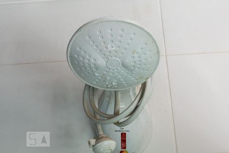 Casa à venda com 610m², 5 quartos e 6 vagas Casa à venda com 610m², 5 quartos e 6 vagasBanheiro da suíte 2