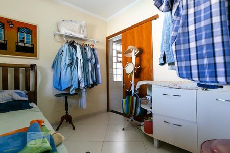 Casa à venda com 610m², 5 quartos e 6 vagas Casa à venda com 610m², 5 quartos e 6 vagasQuarto de serviço