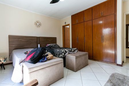 Casa à venda com 610m², 5 quartos e 6 vagas Casa à venda com 610m², 5 quartos e 6 vagasSuíte 2