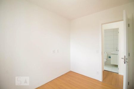 Quarto 1 de apartamento para alugar com 2 quartos, 40m² em Jardim Santa Emília, São Paulo