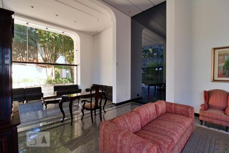 Apartamento para alugar com 480m², 4 quartos e 4 vagasÁrea comum - Salão de festas