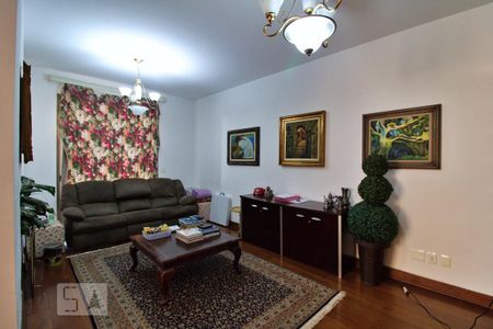 Apartamento para alugar com 480m², 4 quartos e 4 vagasSala de TV
