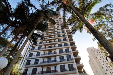 Apartamento para alugar com 480m², 4 quartos e 4 vagasFachada