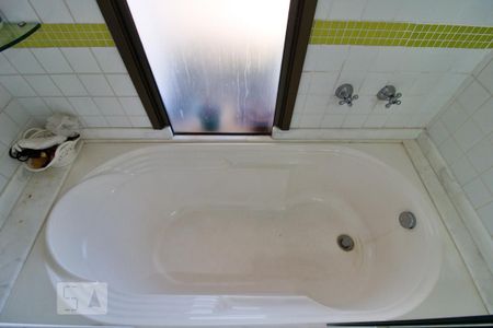 Apartamento para alugar com 480m², 4 quartos e 4 vagasBanheiro da Suíte 3