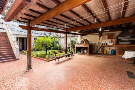 Casa à venda com 300m², 4 quartos e 4 vagasQuintal