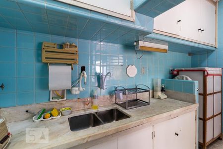 Casa à venda com 300m², 4 quartos e 4 vagasCozinha