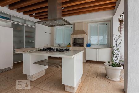 Casa à venda com 800m², 5 quartos e 10 vagas Casa à venda com 800m², 5 quartos e 10 vagasEspaço Gourmet