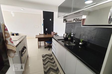 Apartamento à venda com 52m², 2 quartos e 1 vagaCozinha