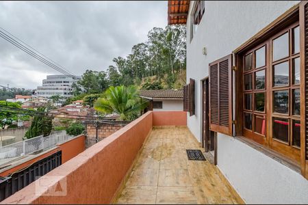 Varanda da Sala de casa para alugar com 5 quartos, 272m² em Santa Lúcia, Belo Horizonte