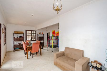 Sala de casa para alugar com 5 quartos, 272m² em Santa Lúcia, Belo Horizonte