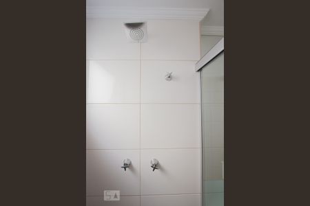 Apartamento à venda com 55m², 2 quartos e 1 vaga Apartamento à venda com 55m², 2 quartos e 1 vagaBanheiro