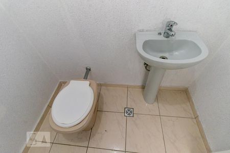 Casa de condomínio para alugar com 170m², 2 quartos e 3 vagas Casa de condomínio para alugar com 170m², 2 quartos e 3 vagasBanheiro