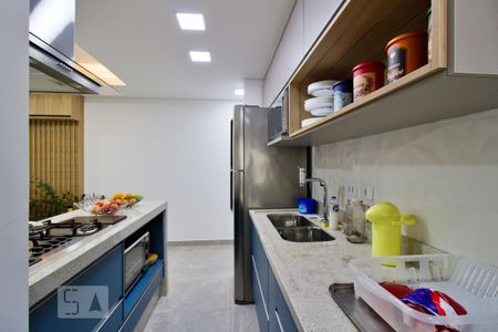 Apartamento à venda com 65m², 3 quartos e 2 vagas Apartamento à venda com 65m², 3 quartos e 2 vagasCozinha