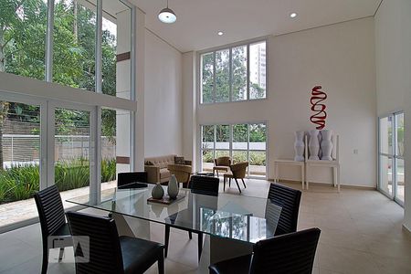 Apartamento à venda com 65m², 3 quartos e 2 vagas Apartamento à venda com 65m², 3 quartos e 2 vagasÁrea comum - Salão de festas