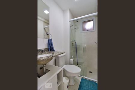 Apartamento à venda com 65m², 3 quartos e 2 vagas Apartamento à venda com 65m², 3 quartos e 2 vagasBanheiro