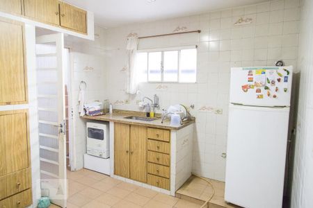 Casa para alugar com 330m², 6 quartos e sem vaga Casa para alugar com 330m², 6 quartos e sem vagaCozinha