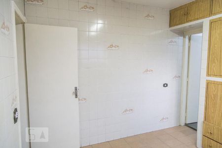 Casa para alugar com 330m², 6 quartos e sem vaga Casa para alugar com 330m², 6 quartos e sem vagaCozinha