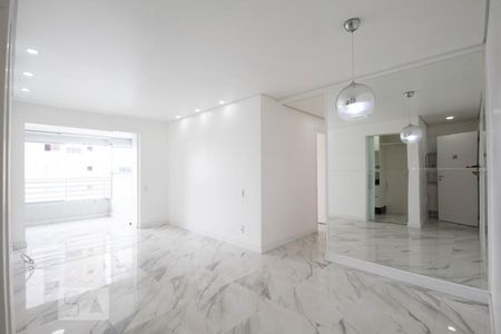 Sala de apartamento para alugar com 3 quartos, 84m² em Centro, Osasco