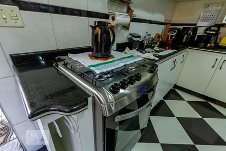 Casa à venda com 276m², 3 quartos e 2 vagasFogão