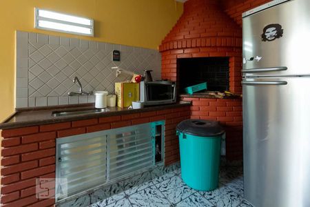 Casa à venda com 276m², 3 quartos e 2 vagasChurrasqueira