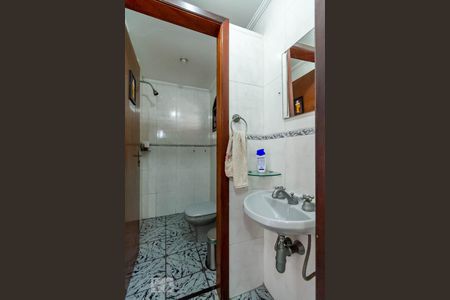 Casa à venda com 276m², 3 quartos e 2 vagasBanheiro de serviço