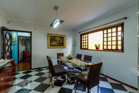 Casa à venda com 276m², 3 quartos e 2 vagasSala de jantar