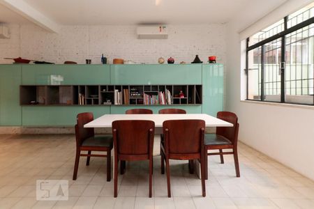 Apartamento à venda com 85m², 1 quarto e sem vaga Apartamento à venda com 85m², 1 quarto e sem vagaSala de Jantar