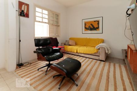 Apartamento à venda com 85m², 1 quarto e sem vaga Apartamento à venda com 85m², 1 quarto e sem vagaSala