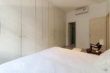 Apartamento à venda com 85m², 1 quarto e sem vaga Apartamento à venda com 85m², 1 quarto e sem vagaSuíte