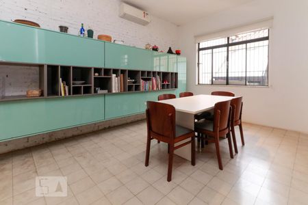 Apartamento à venda com 85m², 1 quarto e sem vaga Apartamento à venda com 85m², 1 quarto e sem vagaSala de Jantar