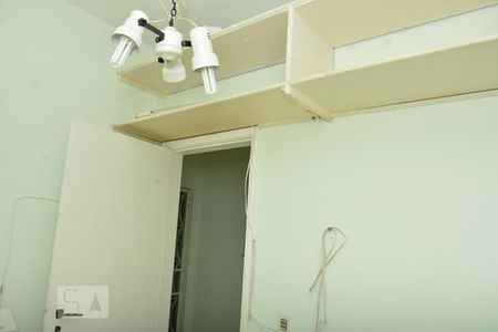 Apartamento à venda com 136m², 4 quartos e 1 vagaQuarto de empregados