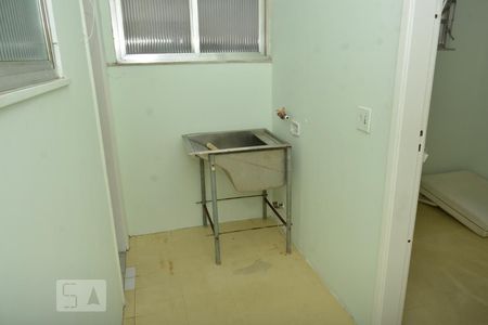 Apartamento à venda com 136m², 4 quartos e 1 vagaDetalhe da area de serviço